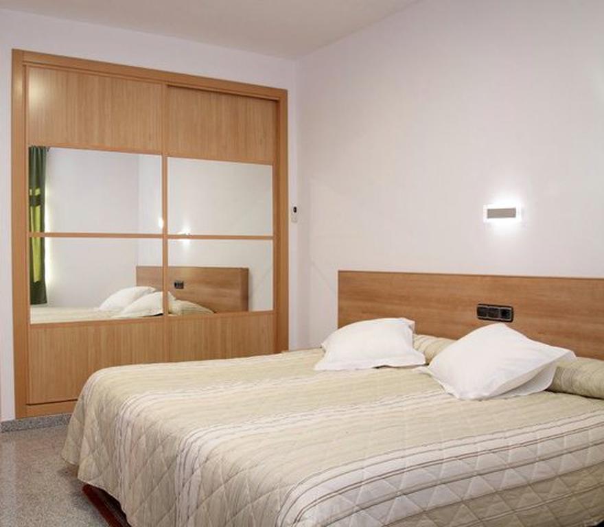 Hotel Albanta Ла-Лантехуэла Экстерьер фото
